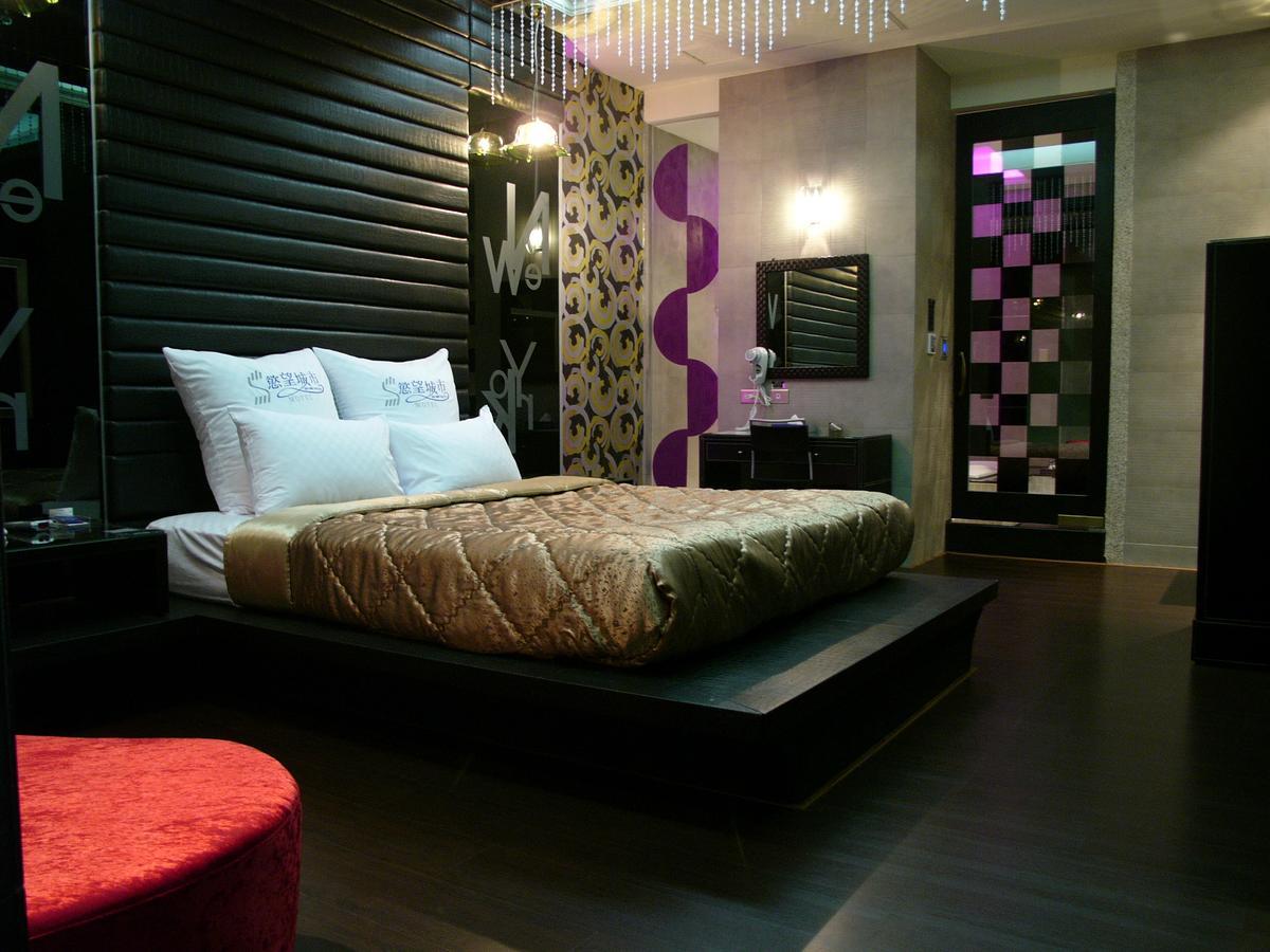 Sexy City Motel Tainan Exterior photo